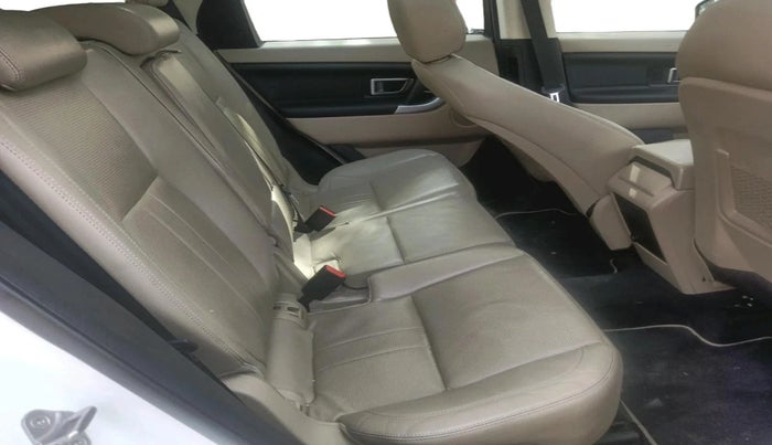 2018 Landrover DISCOVERY SPORT HSE, Diesel, Automatic, 1,03,107 km, interior