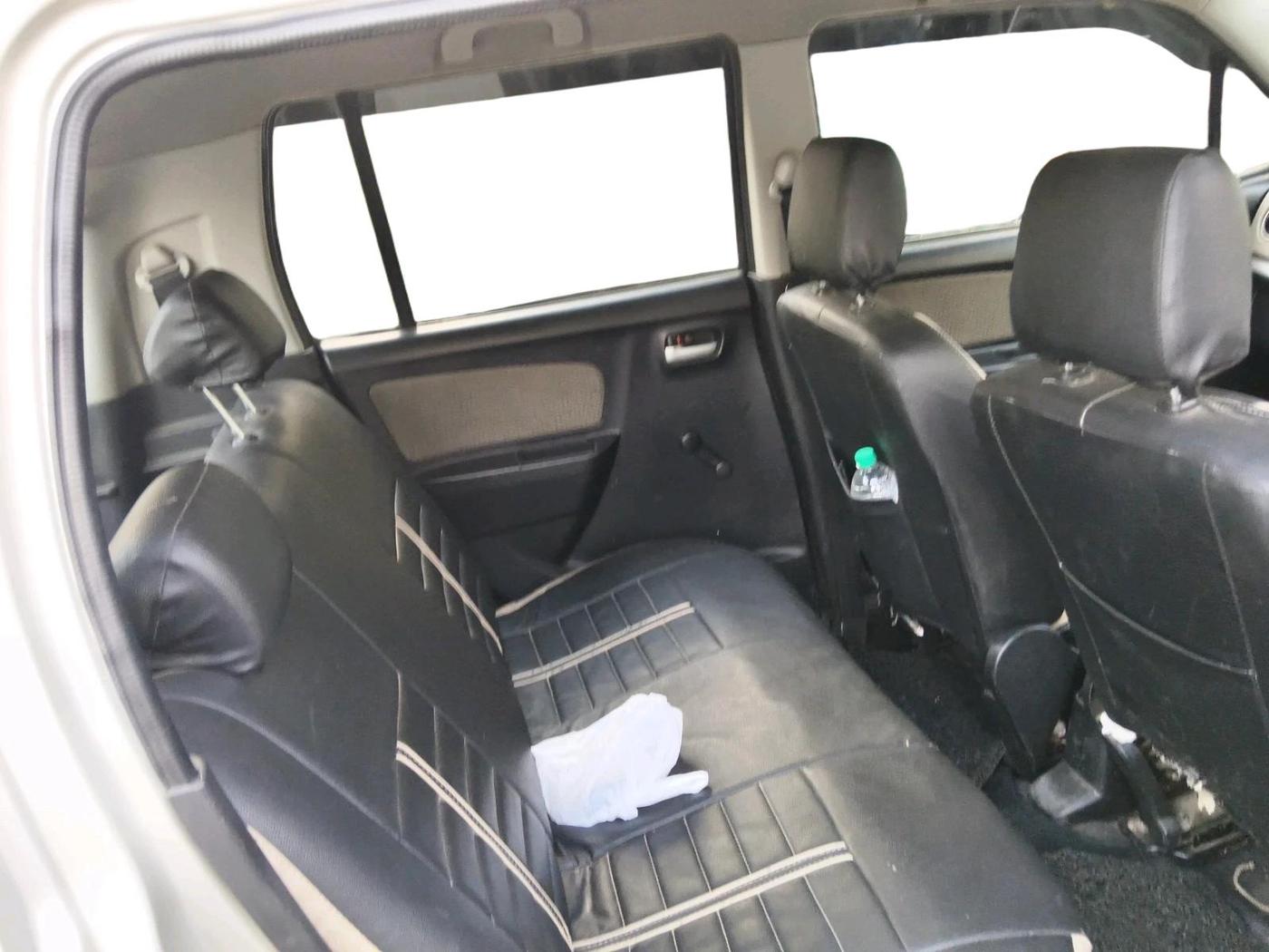 2014 Maruti Wagon R 1.0 LXI, Petrol, Manual, 1,09,705 km, interior