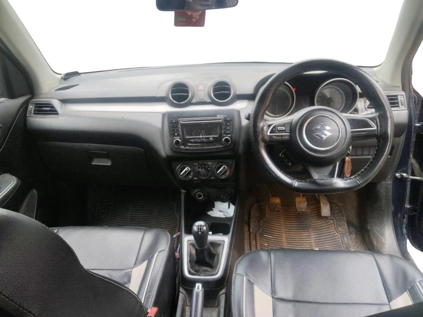 2018 Maruti Swift VXI, Petrol, Manual, 25,729 km, interior