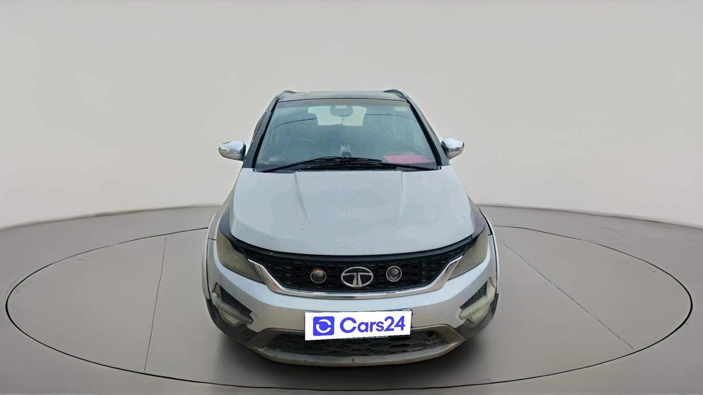 2017 Tata Hexa XTA 4X2 7 STR, Diesel, Automatic, 2,47,473 km, exterior