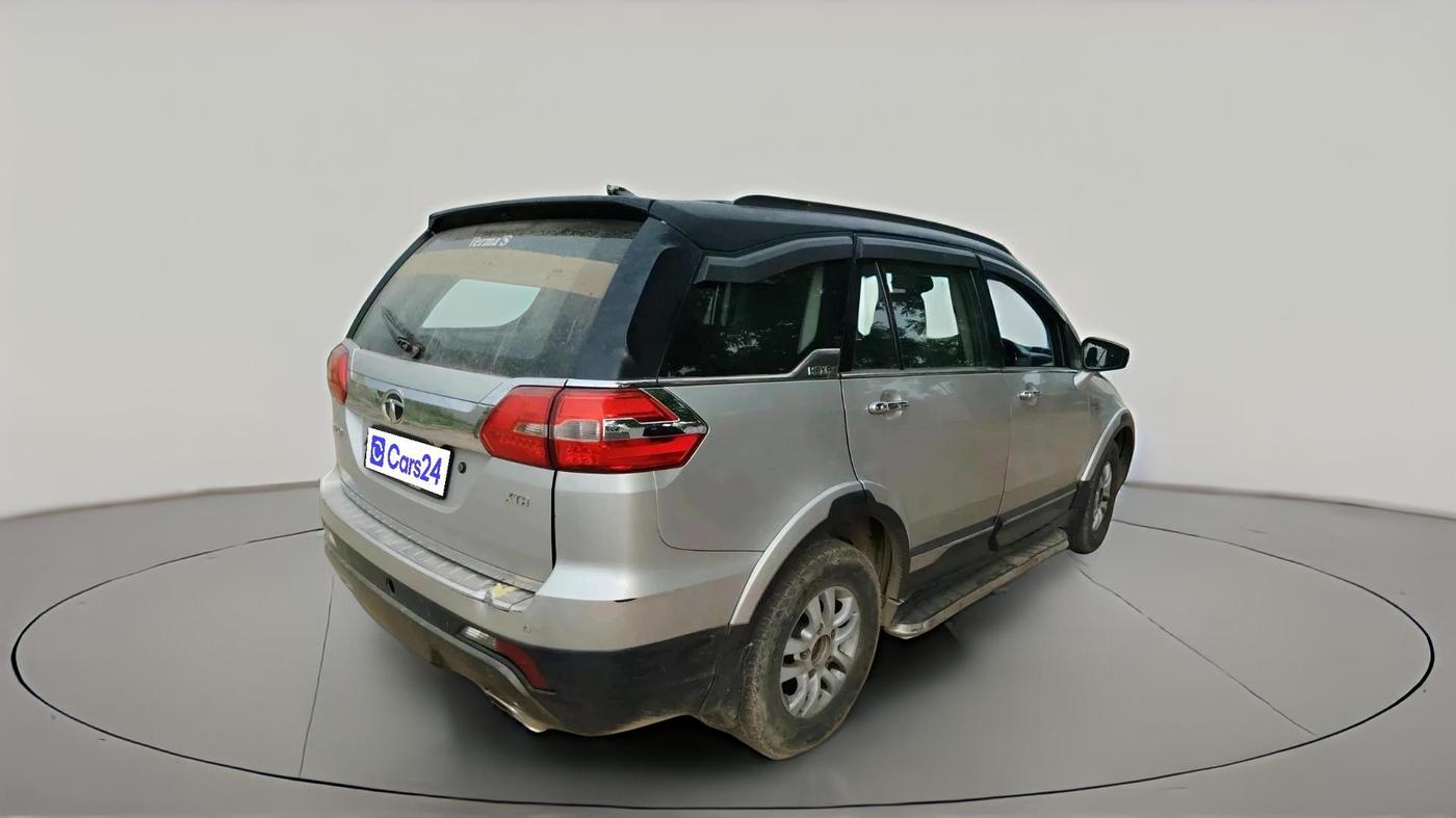 2017 Tata Hexa XTA 4X2 7 STR, Diesel, Automatic, 2,47,473 km, exterior