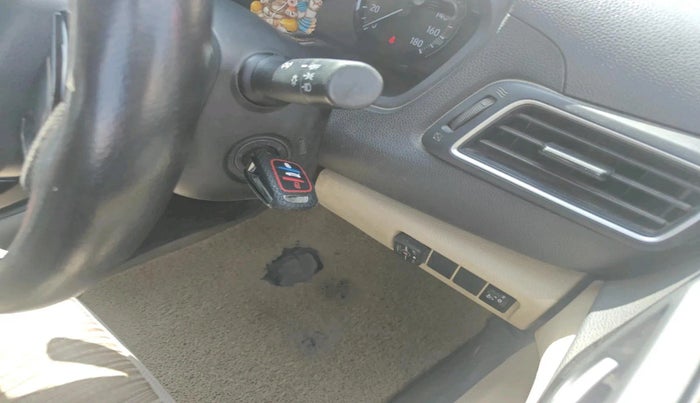 2019 Honda Amaze 1.2L I-VTEC S, CNG, Manual, 40,407 km, interior