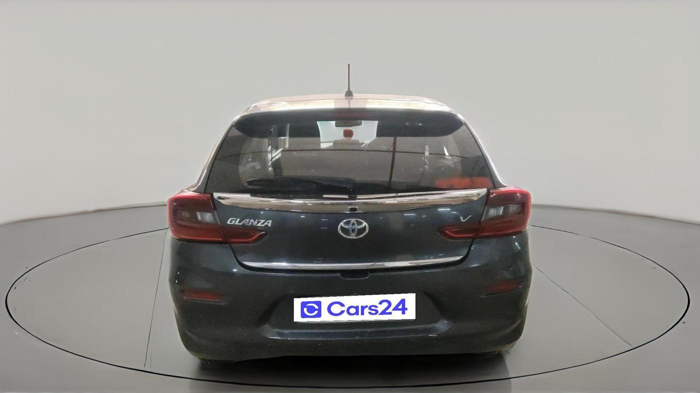 2024 Toyota Glanza V AMT, Petrol, Automatic, 22,169 km, exterior