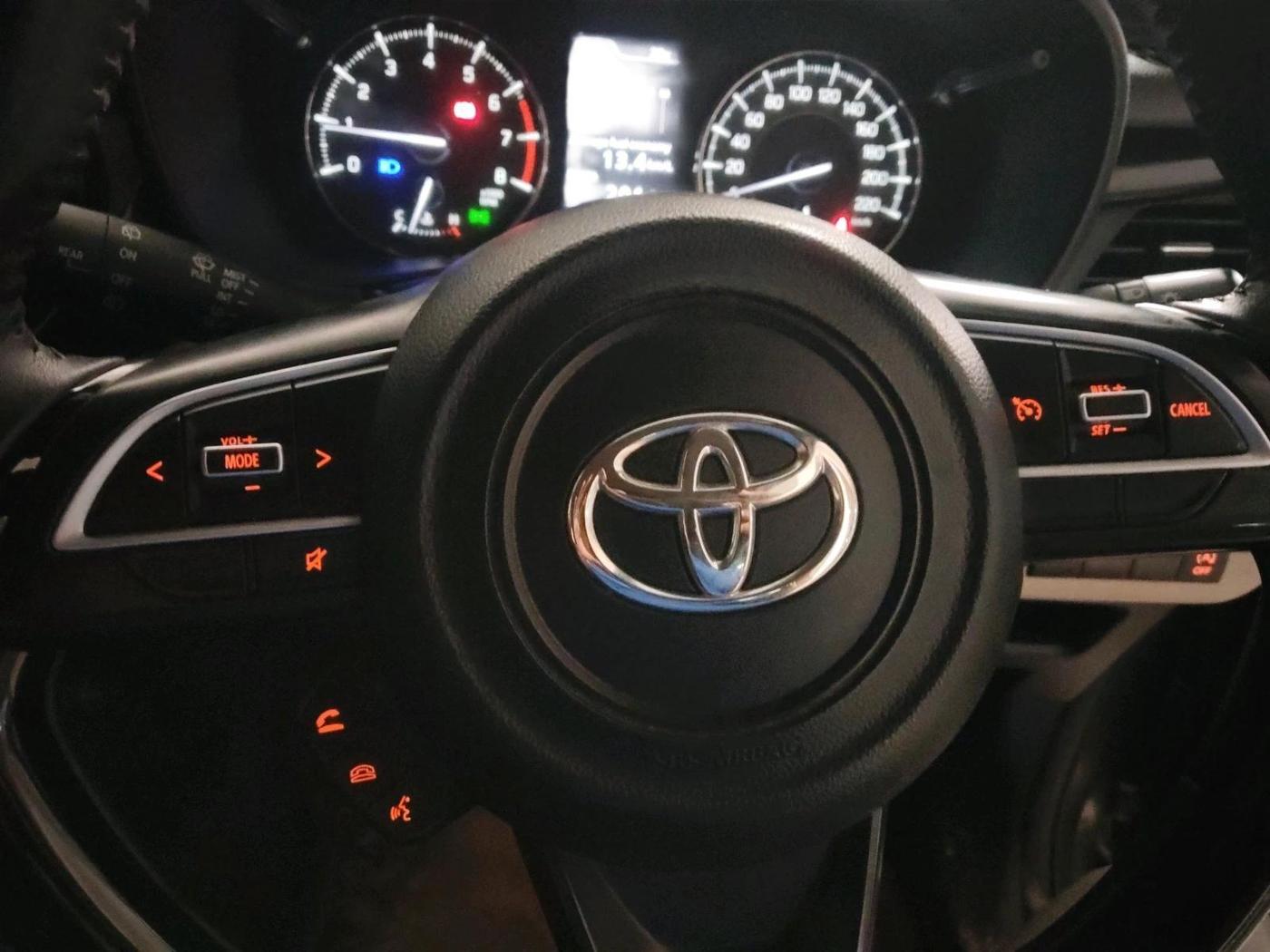 2024 Toyota Glanza V AMT, Petrol, Automatic, 22,169 km, interior