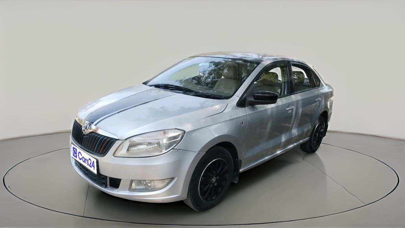 2015 Skoda Rapid 1.5 TDI CR ELEGANCE AT, Diesel, Automatic, 1,07,900 km, exterior