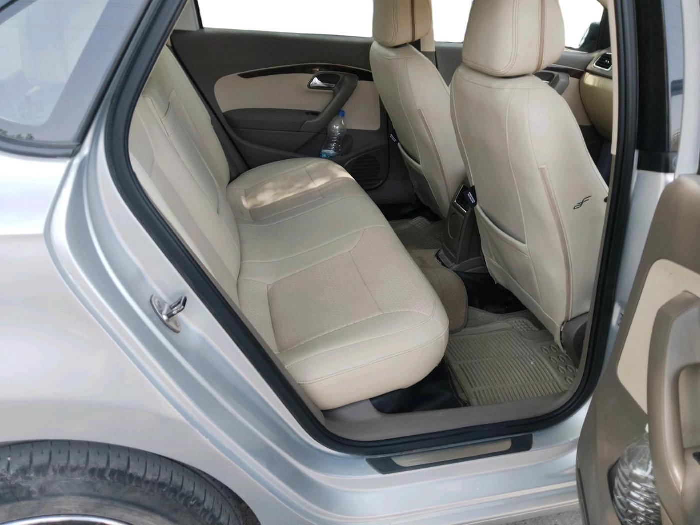 2015 Skoda Rapid 1.5 TDI CR ELEGANCE AT, Diesel, Automatic, 1,07,900 km, interior