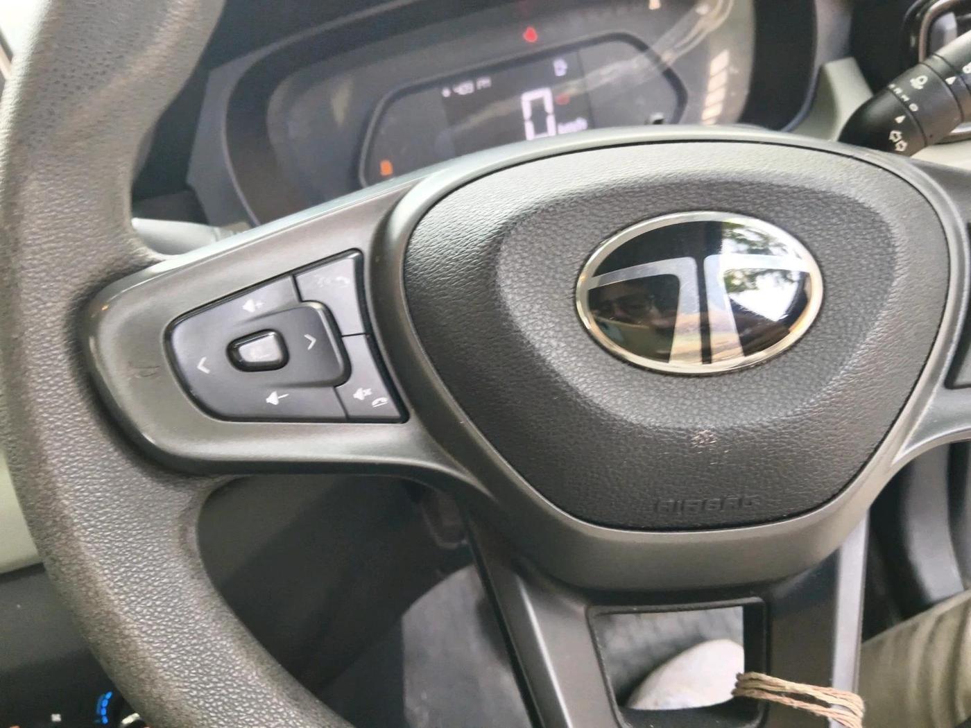 2024 Tata PUNCH ADVENTURE MT CNG , CNG, Manual, 13,223 km, interior