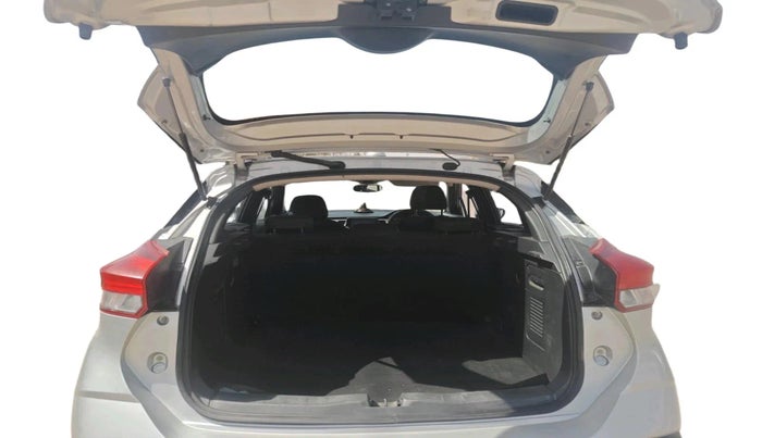 2021 Nissan Kicks XV 1.5, Petrol, Manual, 32,513 km, exterior