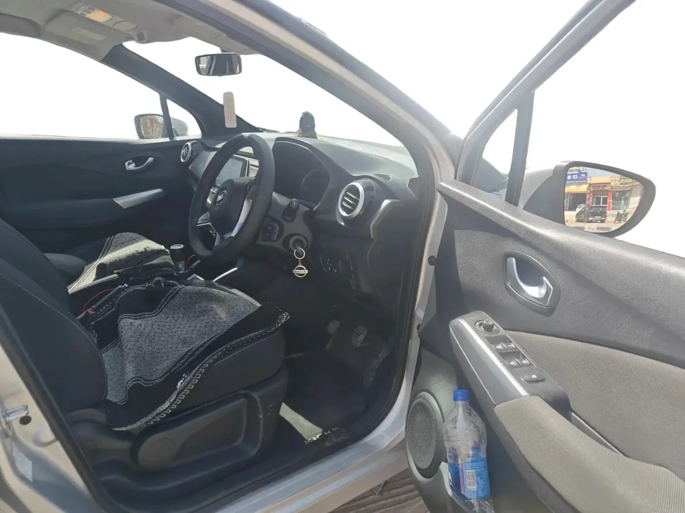 2021 Nissan Kicks XV 1.5, Petrol, Manual, 33,850 km, interior