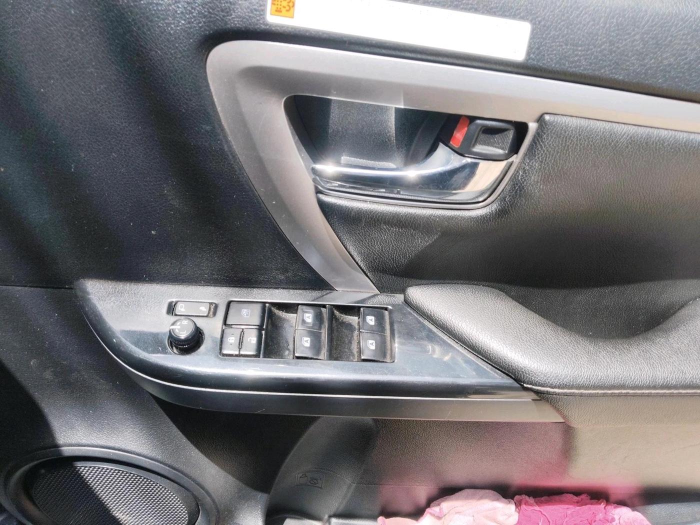 2025 Toyota Fortuner 4X2 AT 2.8 DIESEL, Diesel, Automatic, 41,124 km, interior