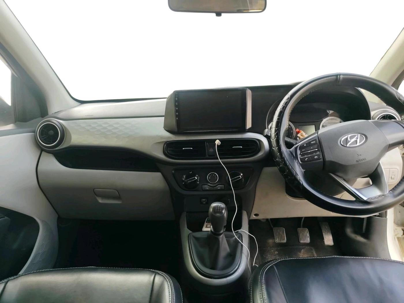 2022 Hyundai GRAND I10 NIOS MAGNA 1.2 KAPPA VTVT, Petrol, Manual, 48,565 km, interior