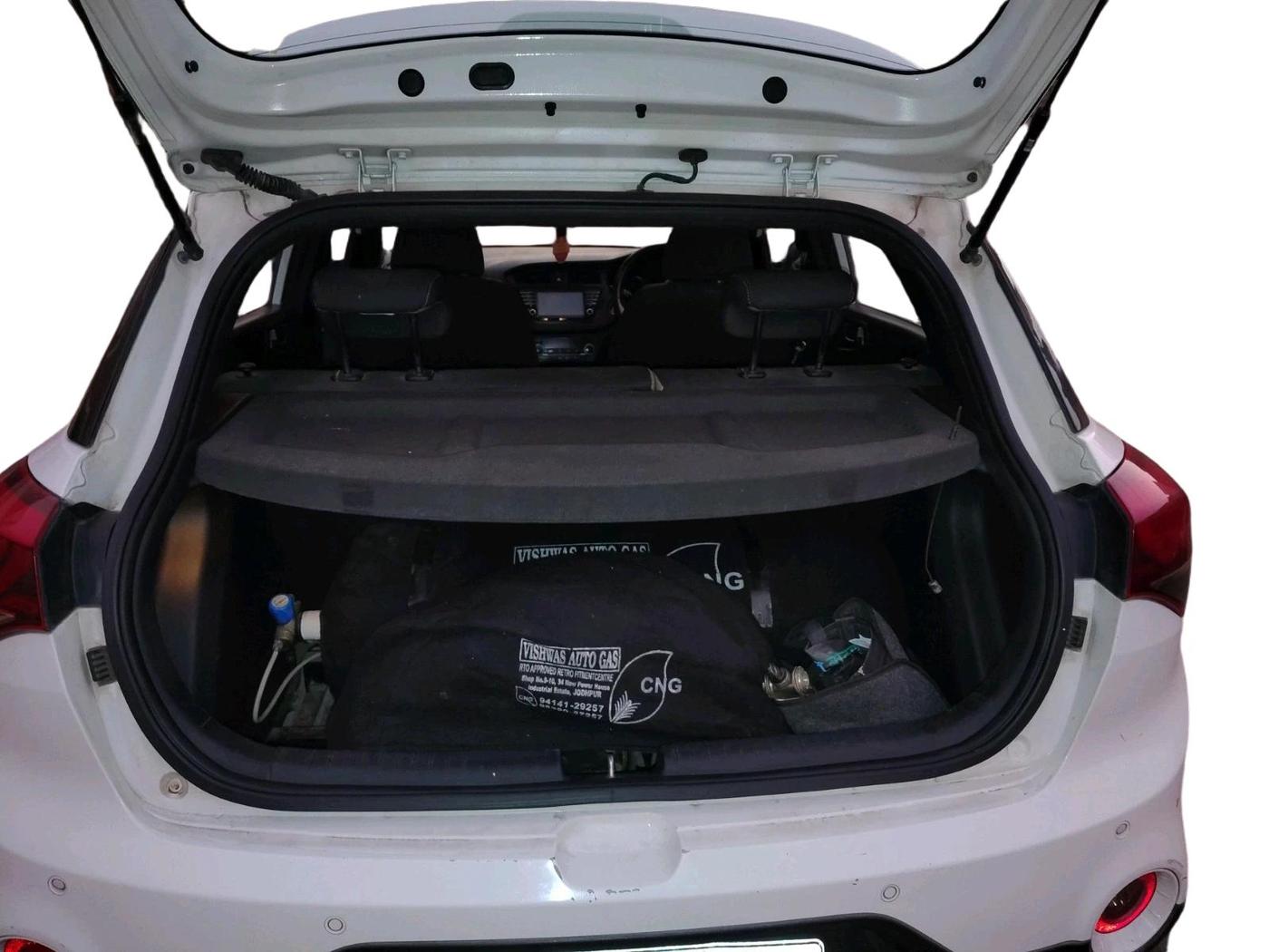 2016 Hyundai i20 Active 1.2 S, CNG, Manual, 81,989 km, exterior