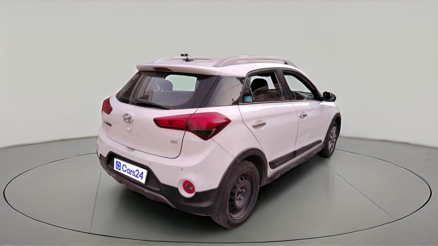 2016 Hyundai i20 Active 1.2 S, CNG, Manual, 81,989 km, exterior