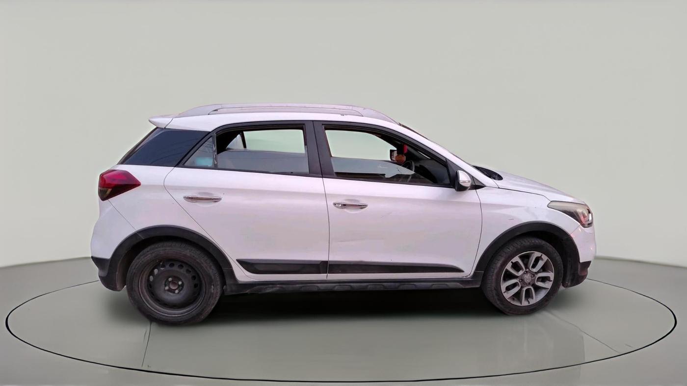 2016 Hyundai i20 Active 1.2 S, CNG, Manual, 81,989 km, exterior