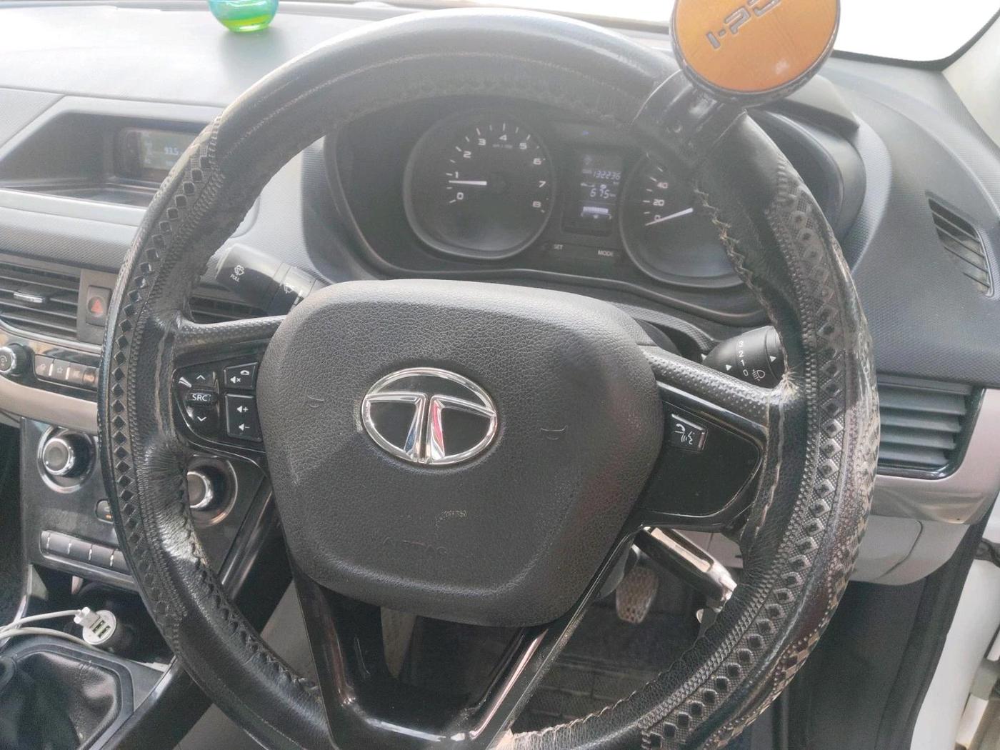 2019 Tata NEXON XM DIESEL, Diesel, Manual, 1,35,500 km, interior