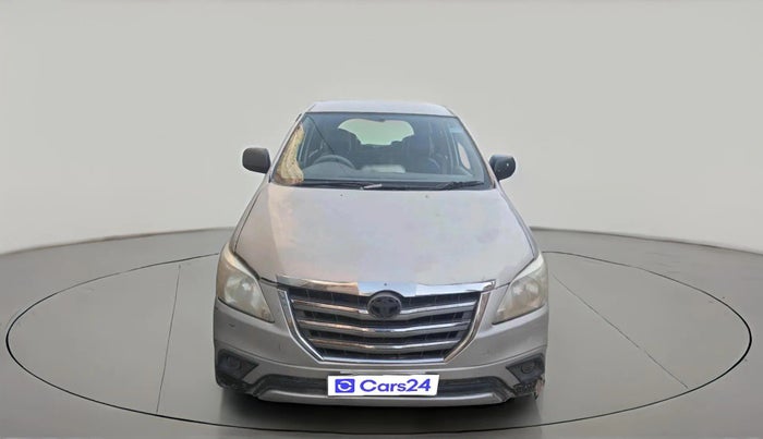 2008 Toyota Innova G4 2.5 8 STR, Diesel, Manual, 2,52,467 km, exterior