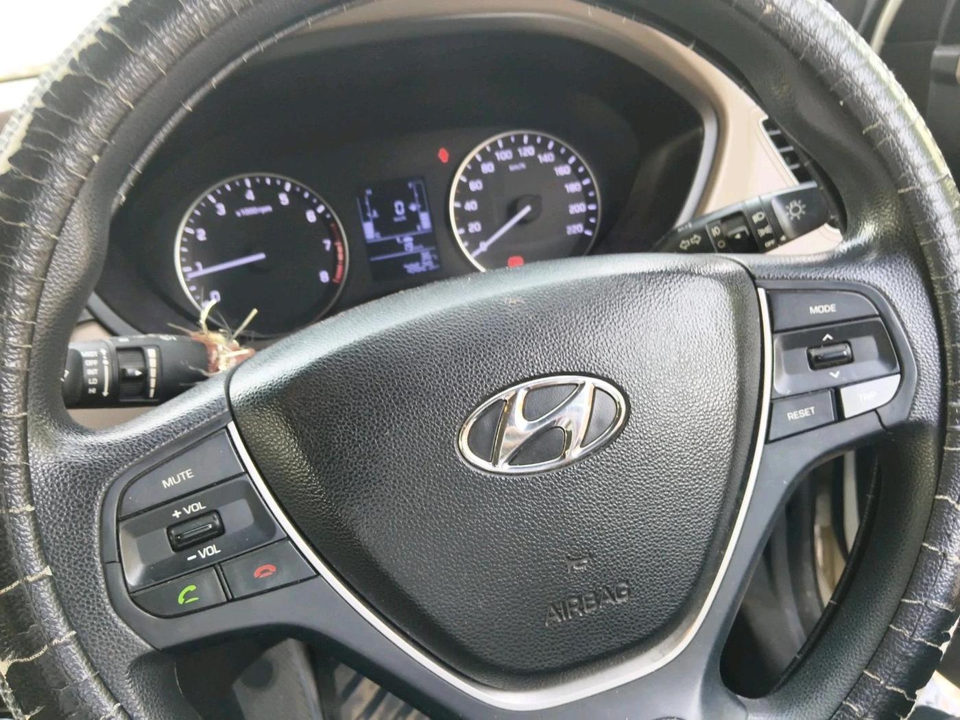 2016 Hyundai Elite i20 SPORTZ 1.2, Petrol, Manual, 78,629 km, interior