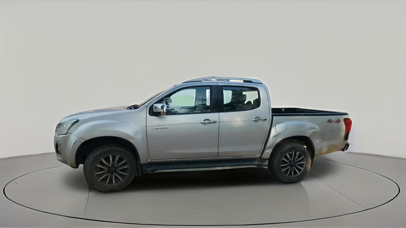2019 ISUZU D-Max V Cross 4*4 MT, Diesel, Manual, 1,61,466 km, exterior