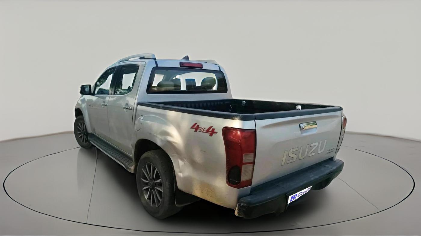 2019 ISUZU D-Max V Cross 4*4 MT, Diesel, Manual, 1,61,466 km, exterior