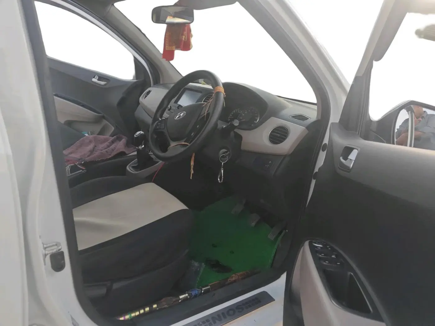2020 Hyundai Grand i10 SPORTZ 1.2 KAPPA VTVT, Petrol, Manual, 93,259 km, interior