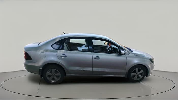 2016 Skoda Rapid 1.5 TDI CR STYLE PLUS AT, Diesel, Automatic, 81,534 km, exterior