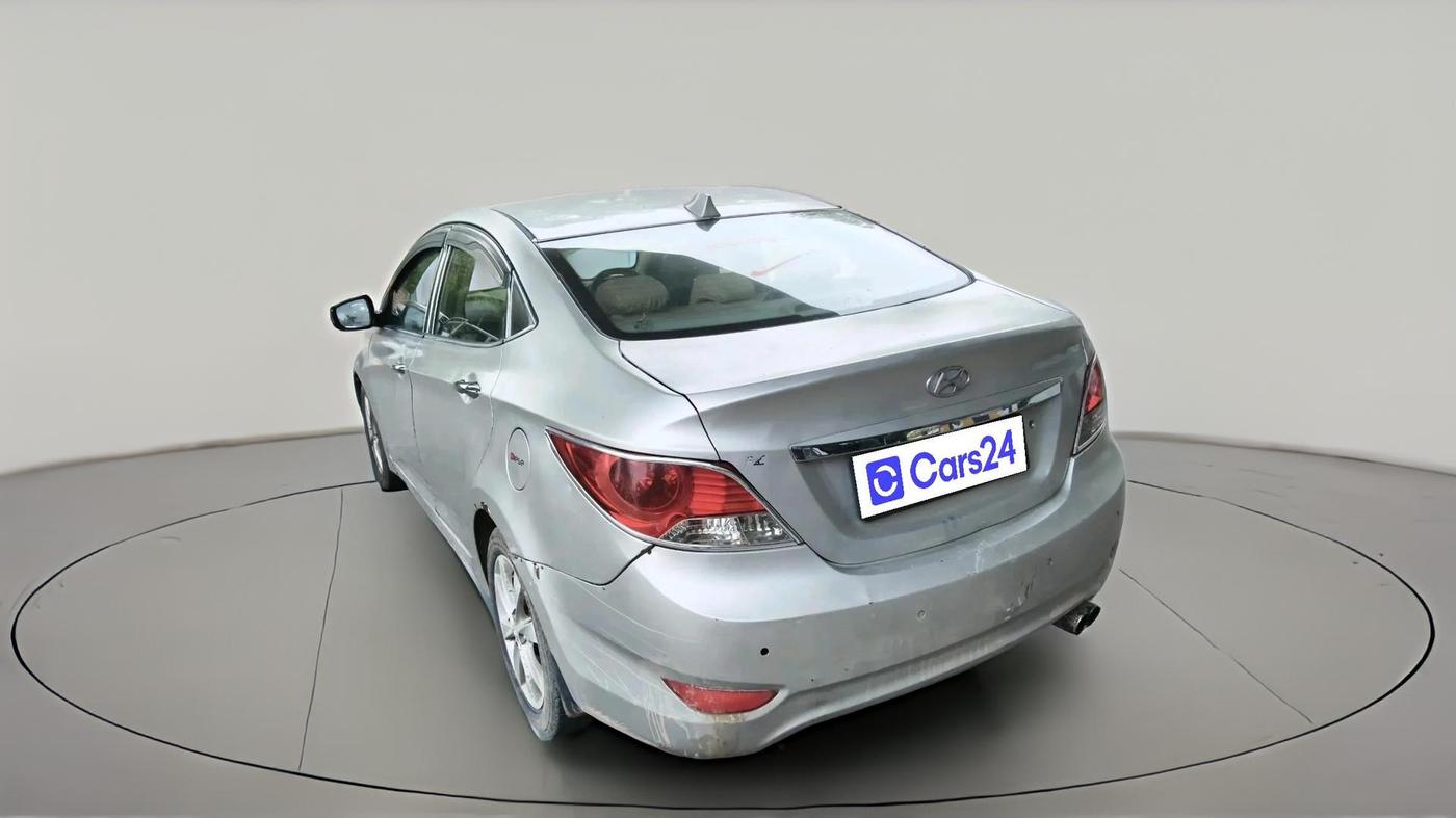 2012 Hyundai Verna FLUIDIC 1.6 CRDI SX, Diesel, Manual, 1,94,373 km, exterior