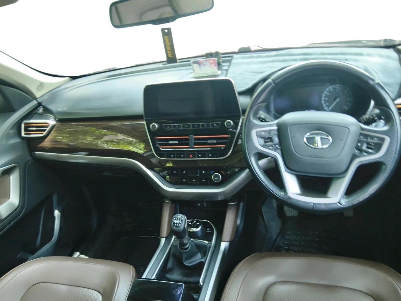 2022 Tata Harrier XZ PLUS 2.0L DUAL TONE, Diesel, Manual, 38,726 km, interior