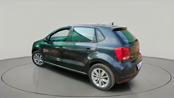 2015 Volkswagen Polo HIGHLINE1.2L, CNG, Manual, 1,27,234 km, exterior