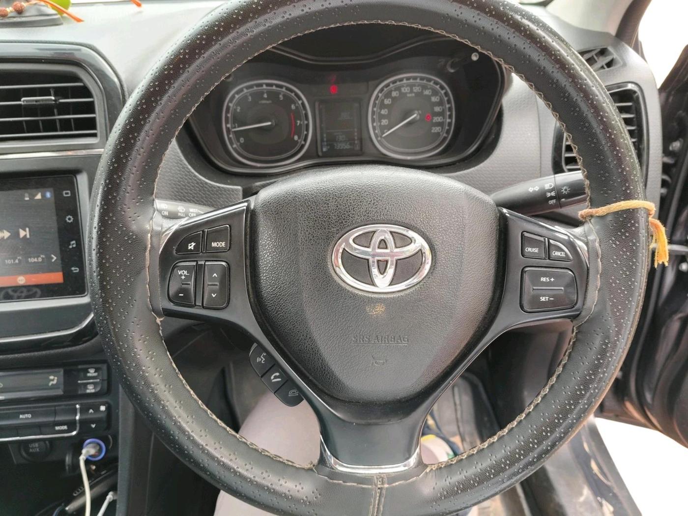 2022 Toyota URBAN CRUISER HIGH GRADE MT, Petrol, Manual, 73,956 km, interior