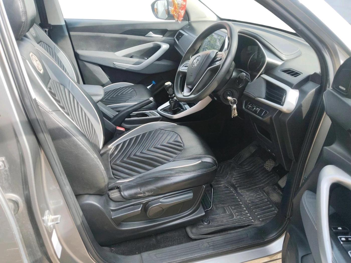 2019 MG HECTOR SUPER HYBRID 1.5 PETROL, Petrol, Manual, 55,948 km, interior