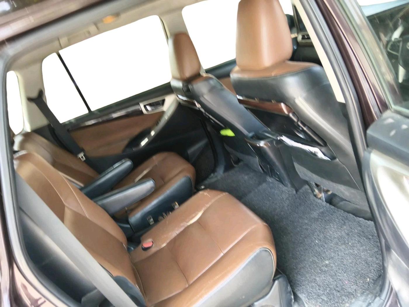 2017 Toyota Innova Crysta 2.8 ZX AT 7 STR, Diesel, Automatic, 1,52,305 km, interior