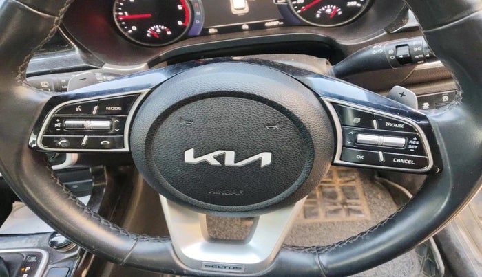2023 KIA SELTOS X LINE 1.5 DIESEL AT, Diesel, Automatic, 49,707 km, interior