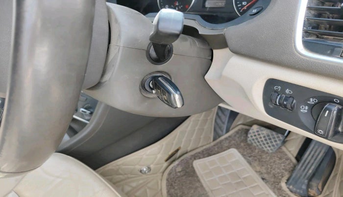 2013 Audi Q3 2.0 TDI QUATTRO, Diesel, Automatic, 83,508 km, interior