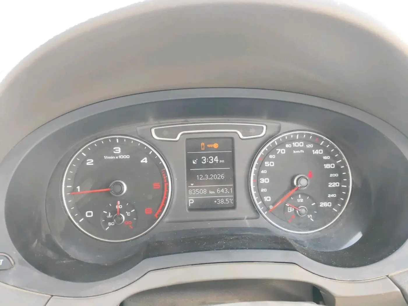 2013 Audi Q3 2.0 TDI QUATTRO, Diesel, Automatic, 83,508 km, interior