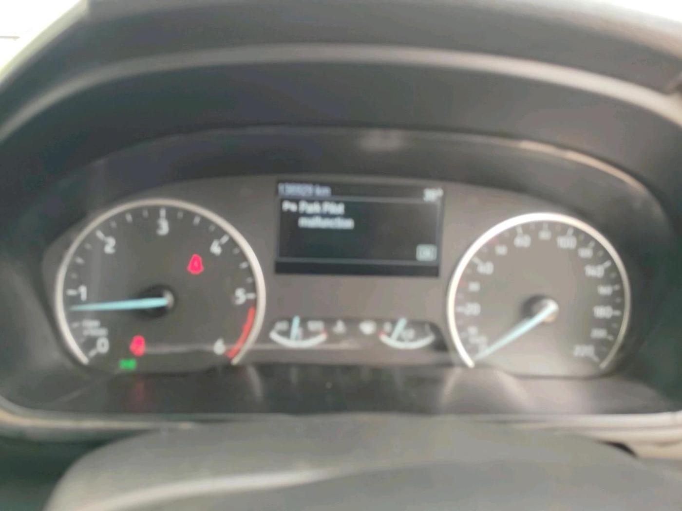 2019 Ford Ecosport TITANIUM 1.5L DIESEL, Diesel, Manual, 1,36,929 km, interior