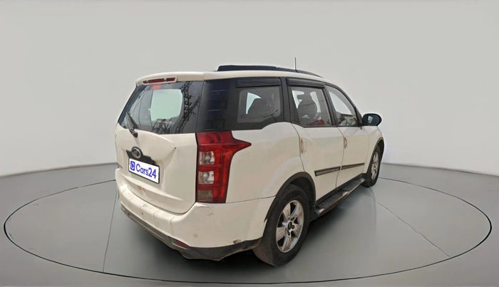 2013 Mahindra XUV500 W8, Diesel, Manual, 1,71,332 km, exterior