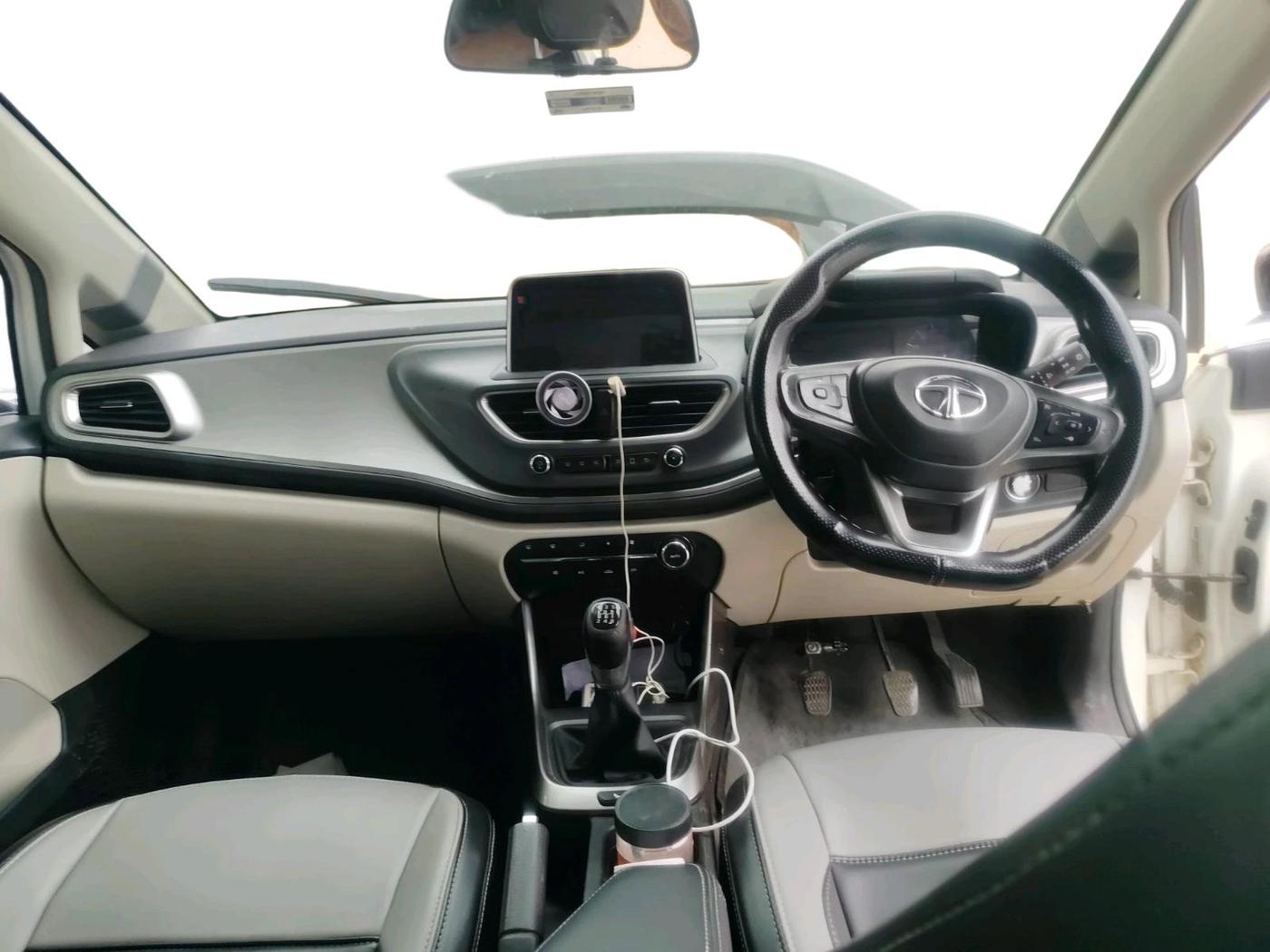 2021 Tata ALTROZ XZ PLUS PETROL, Petrol, Manual, 72,996 km, interior
