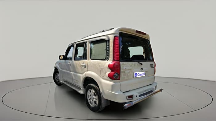 2012 Mahindra Scorpio VLX 2WD AIRBAG, Diesel, Manual, 1,51,172 km, exterior