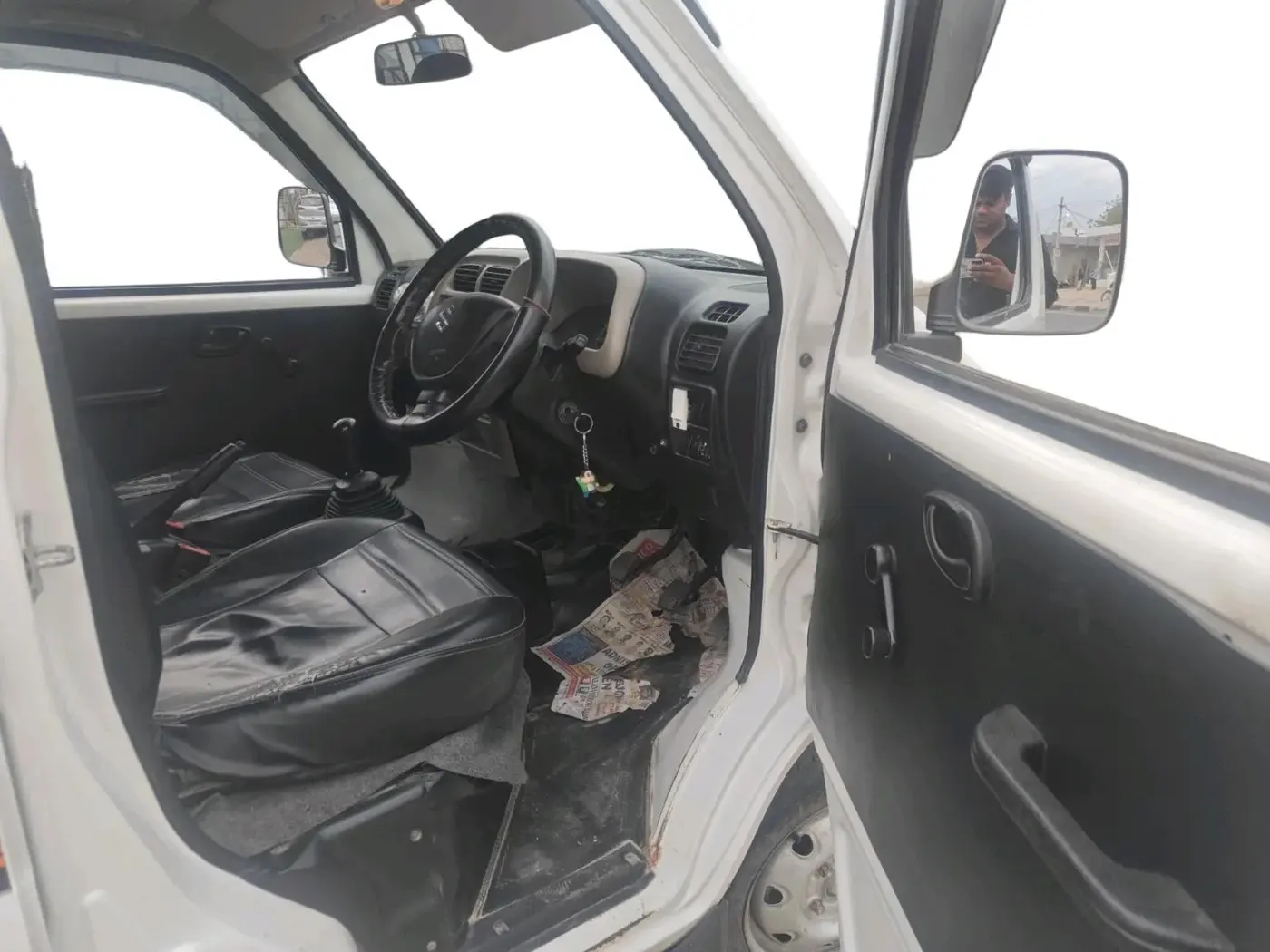2020 Maruti Eeco 5 STR WITH A/C+HTR, CNG, Manual, 1,24,495 km, interior