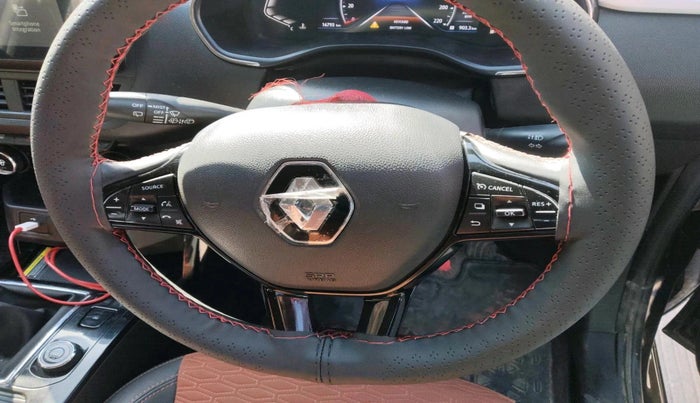 2024 Renault Kiger RXZ MT, Petrol, Manual, 16,793 km, interior