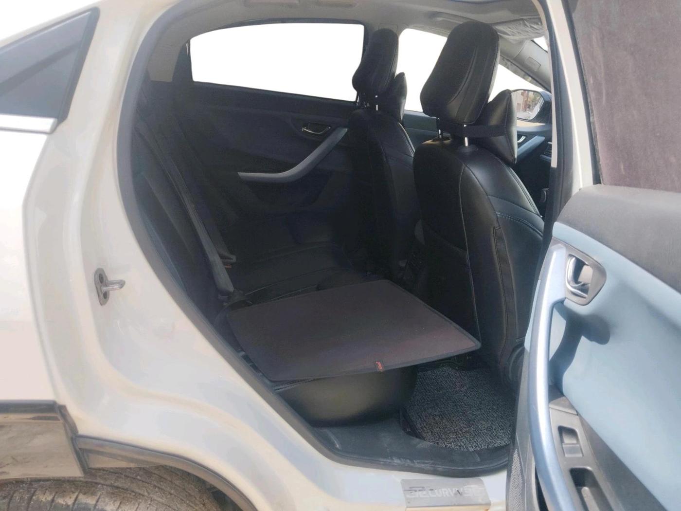 2024 Tata Curvv Creative Plus S 1.2 Petrol 6MT, Petrol, Manual, 31,144 km, interior