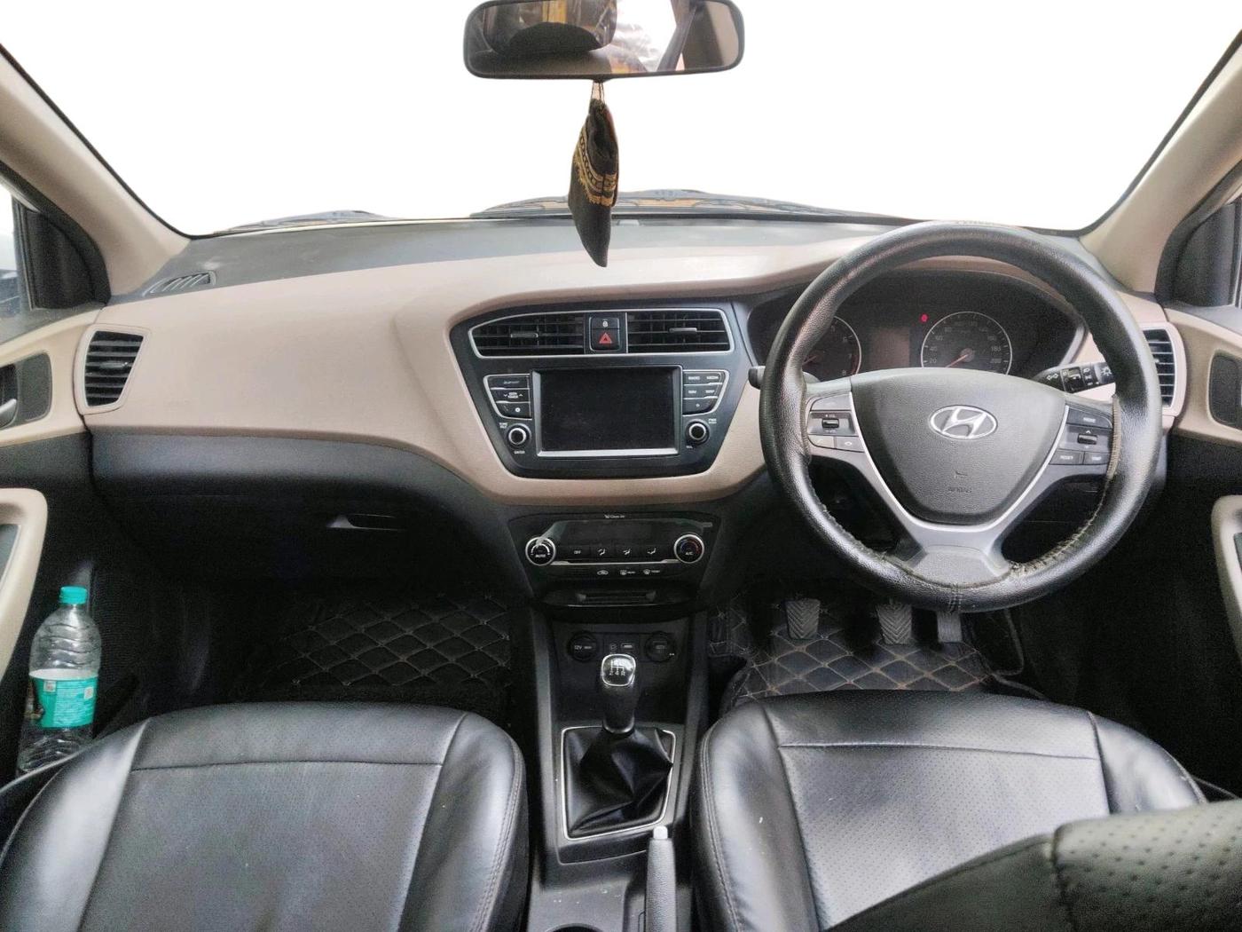2018 Hyundai Elite i20 ASTA 1.2, Petrol, Manual, 71,722 km, interior