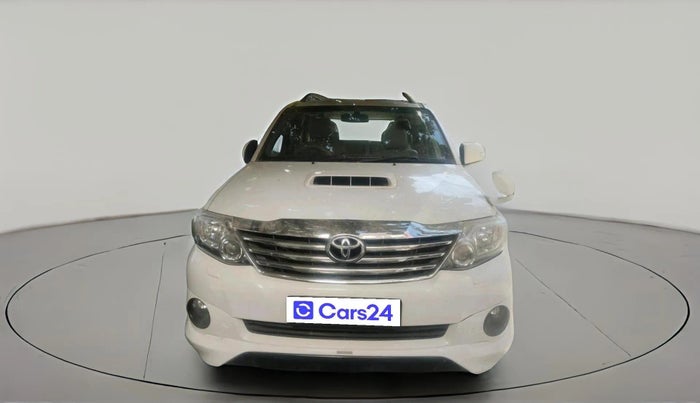 2013 Toyota Fortuner 3.0 4X2 MT, Diesel, Manual, 2,29,697 km, exterior