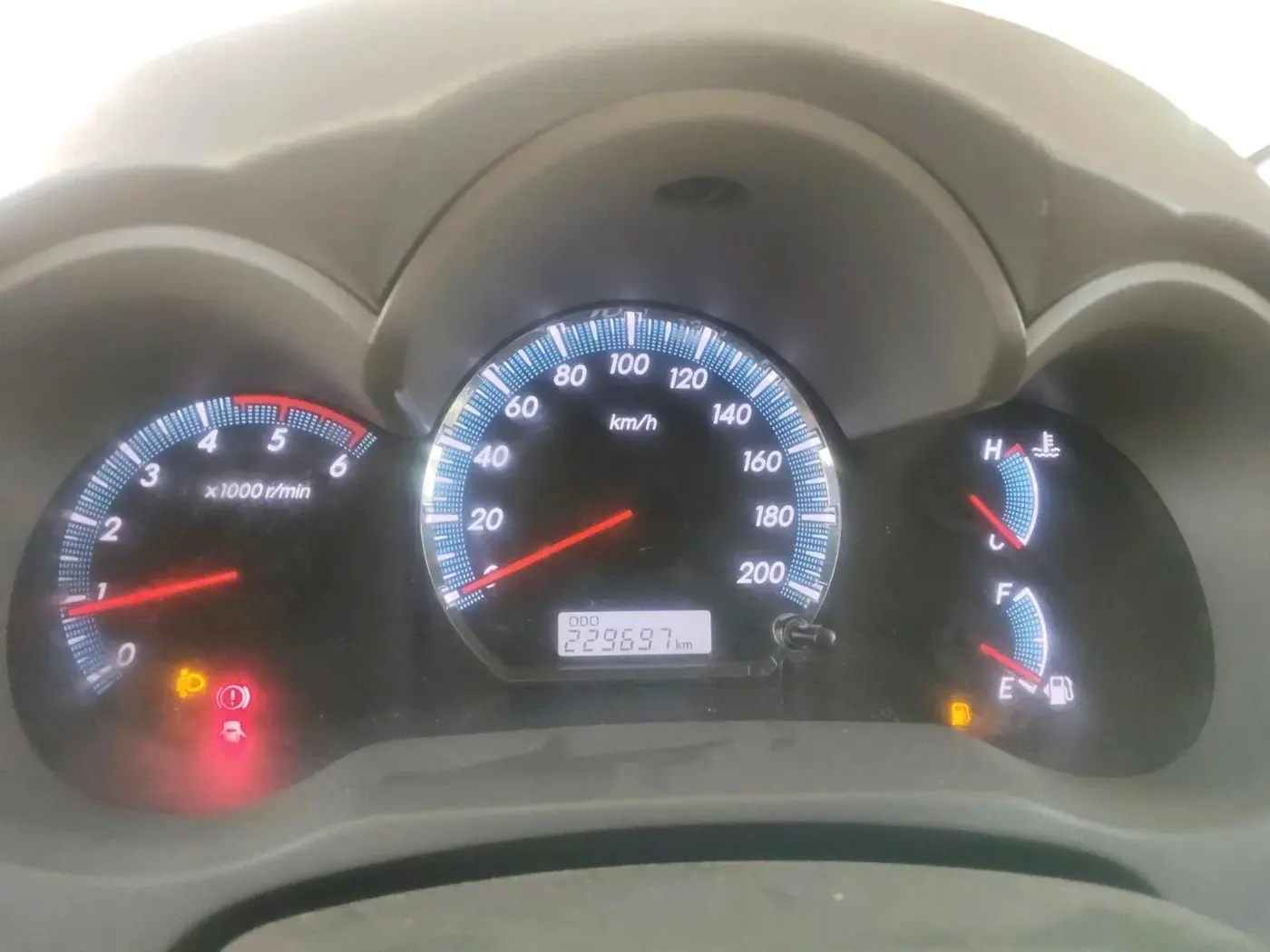 2013 Toyota Fortuner 3.0 4X2 MT, Diesel, Manual, 2,29,697 km, interior