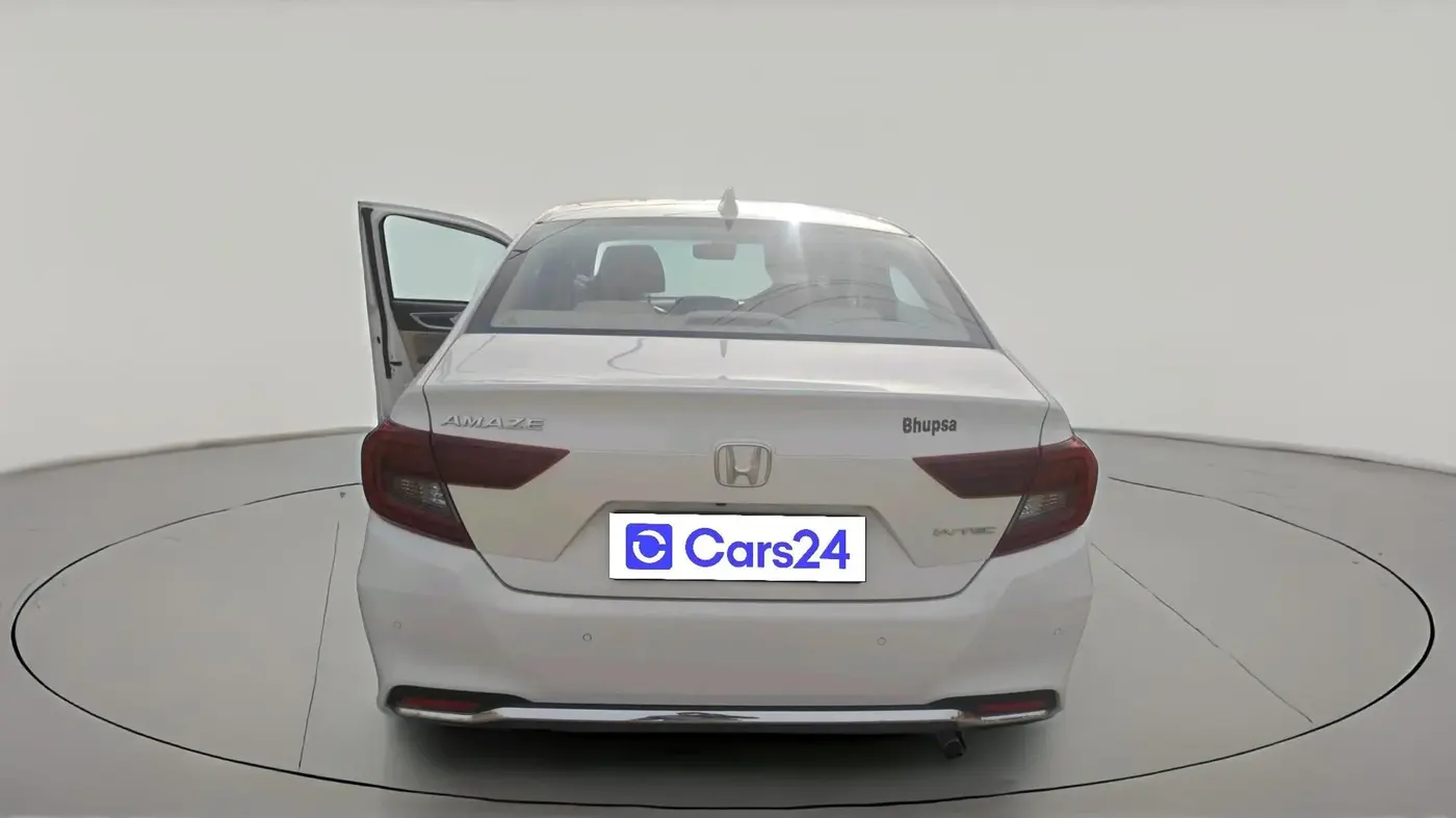 2024 Honda Amaze 1.2L I-VTEC VX, Petrol, Manual, 17,043 km, exterior