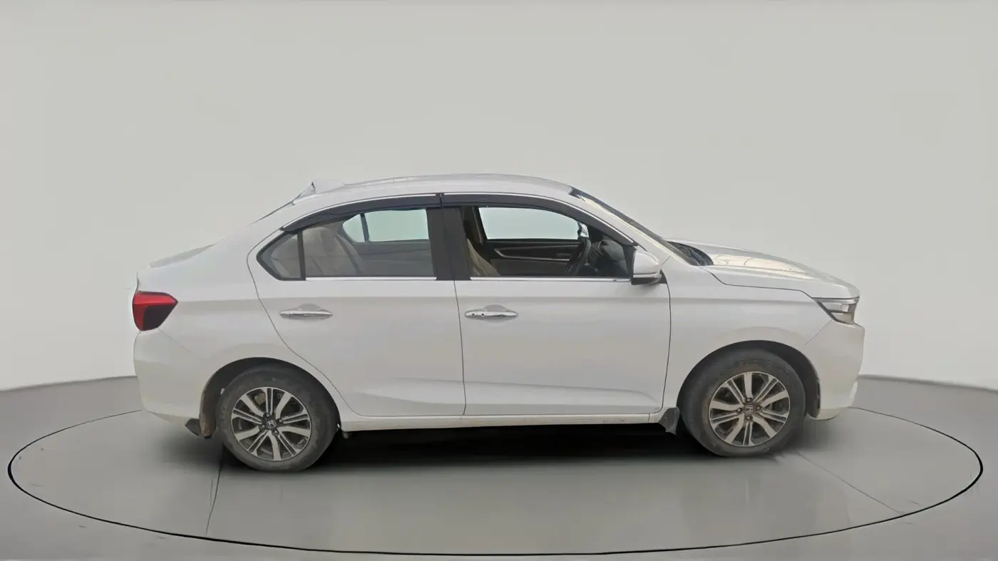2024 Honda Amaze 1.2L I-VTEC VX, Petrol, Manual, 17,043 km, exterior