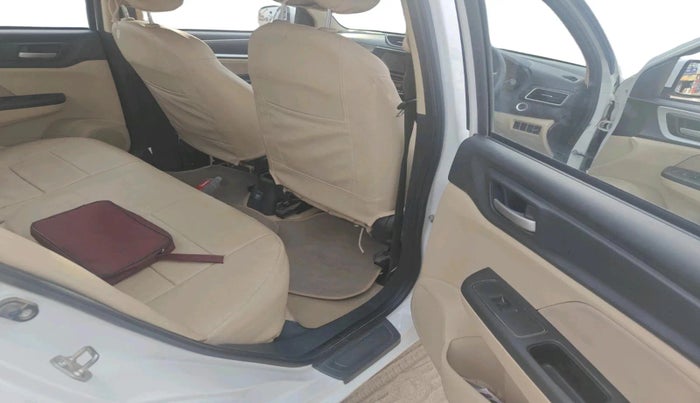 2024 Honda Amaze 1.2L I-VTEC VX, Petrol, Manual, 17,043 km, interior