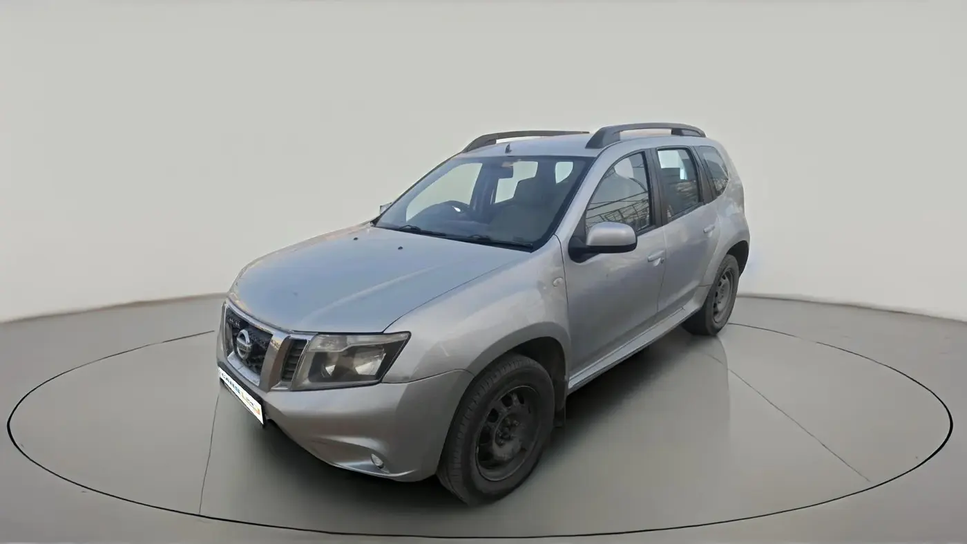 2014 Nissan Terrano XL (D), Diesel, Manual, 1,50,000 km, exterior