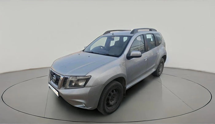 2014 Nissan Terrano XL (D), Diesel, Manual, 1,50,000 km, exterior