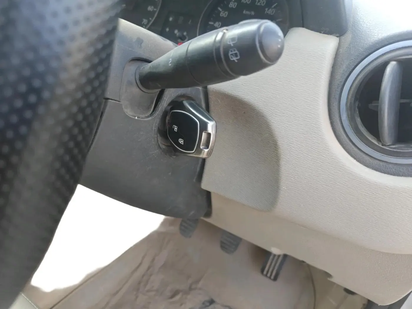 2014 Nissan Terrano XL (D), Diesel, Manual, 1,50,000 km, interior